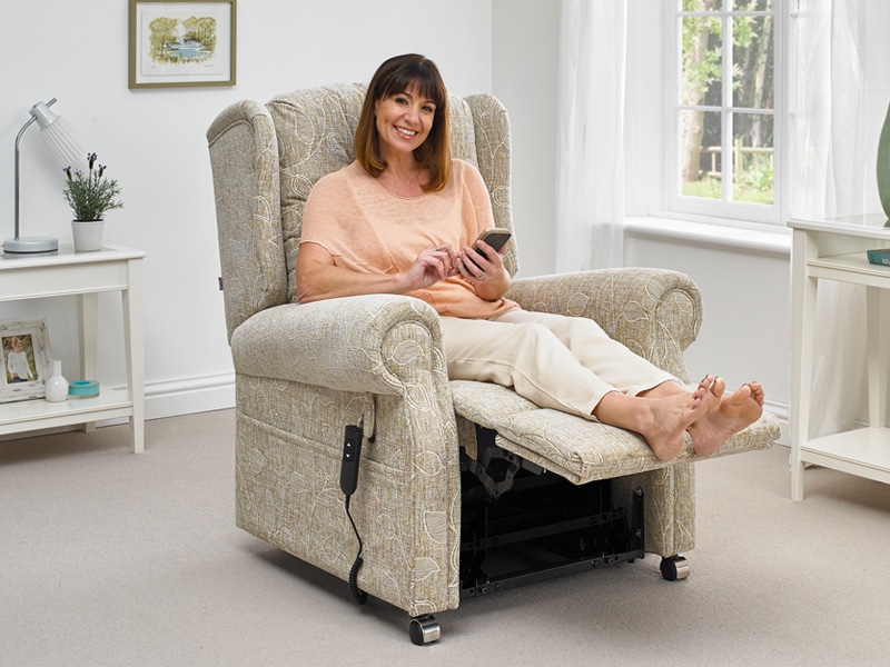 Malvern Riser Recliner Chair
