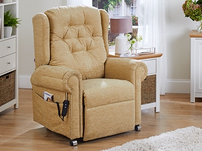 Malvern Plus Riser Recliner Chair