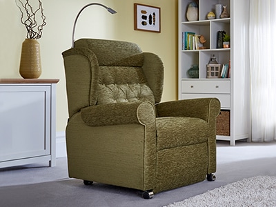 Windsor Riser Recliner Chair